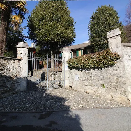 La Donia Antica Dimora Di Campagna * بيتيناسكو