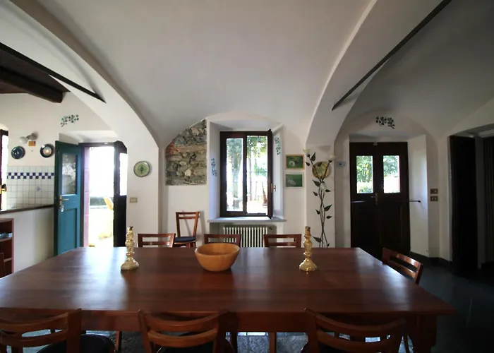 Apartman La Donia Antica Dimora Di Campagna Pettenasco